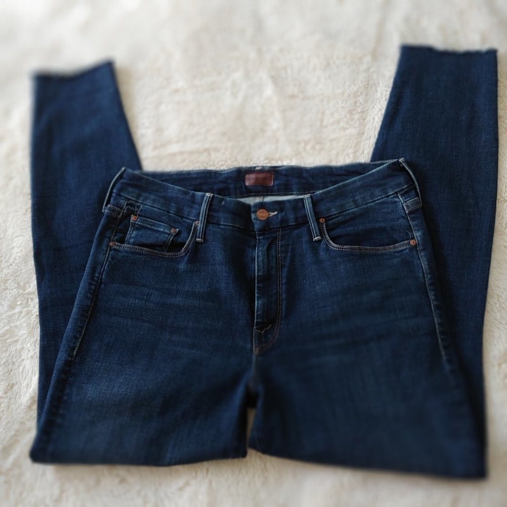 Mother size 31 The Looker Ankle Fray high rise / crop